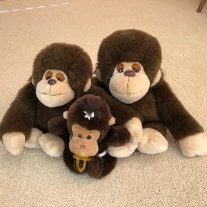 Family of Stuffed Gorillas
